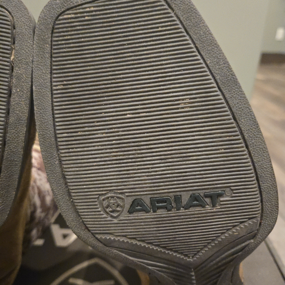 Ariat Camo and Brown Western Boots - Picture 5 of 11